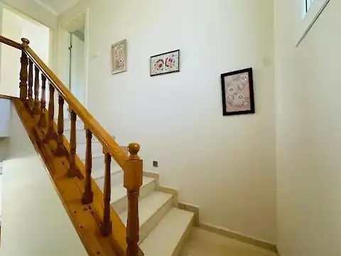 Evalacati - Villa Harnup- Tamamen Muestakil Villa