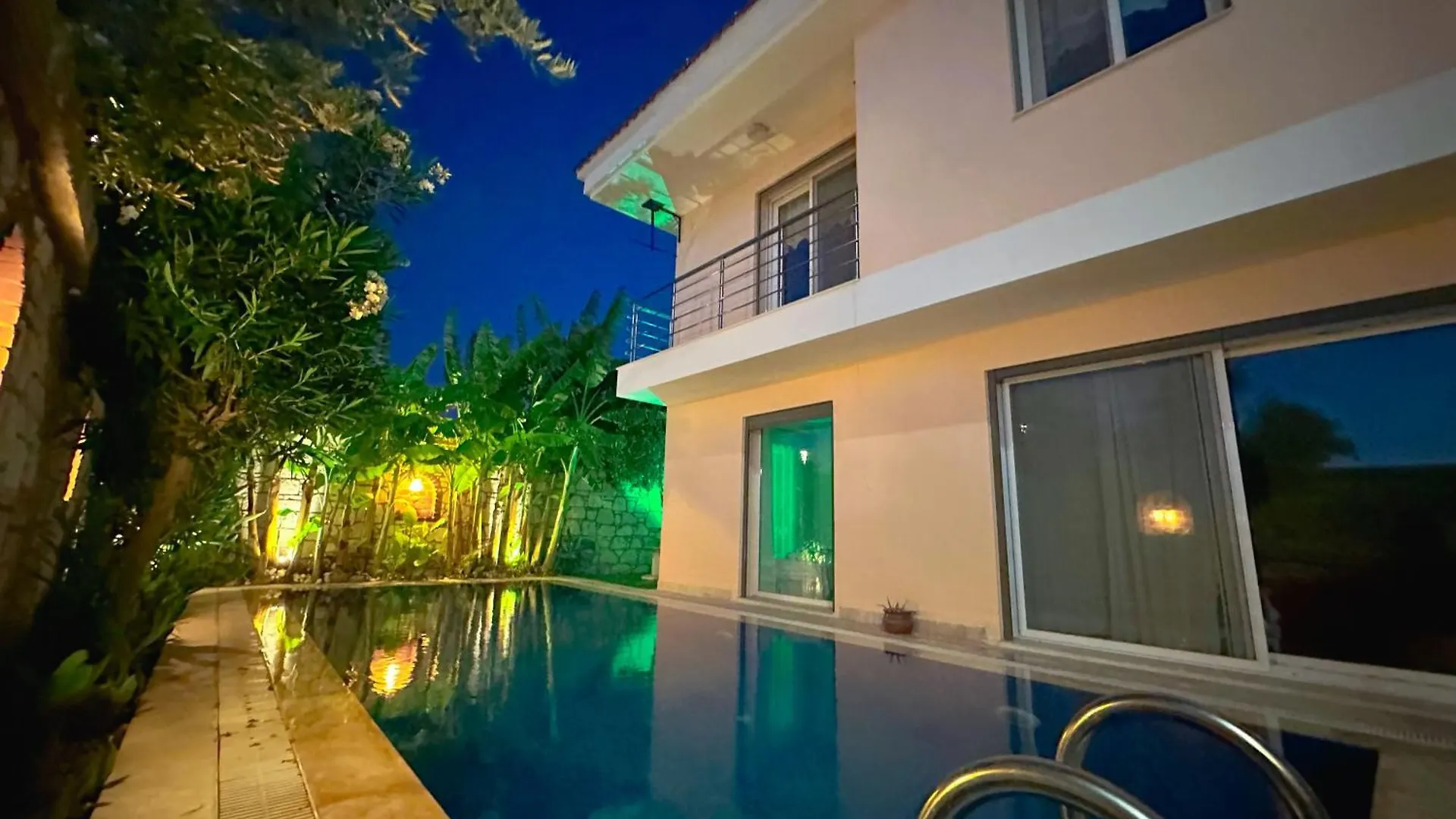Evalacati - Villa Harnup- Tamamen Muestakil Villa Αλακάτι