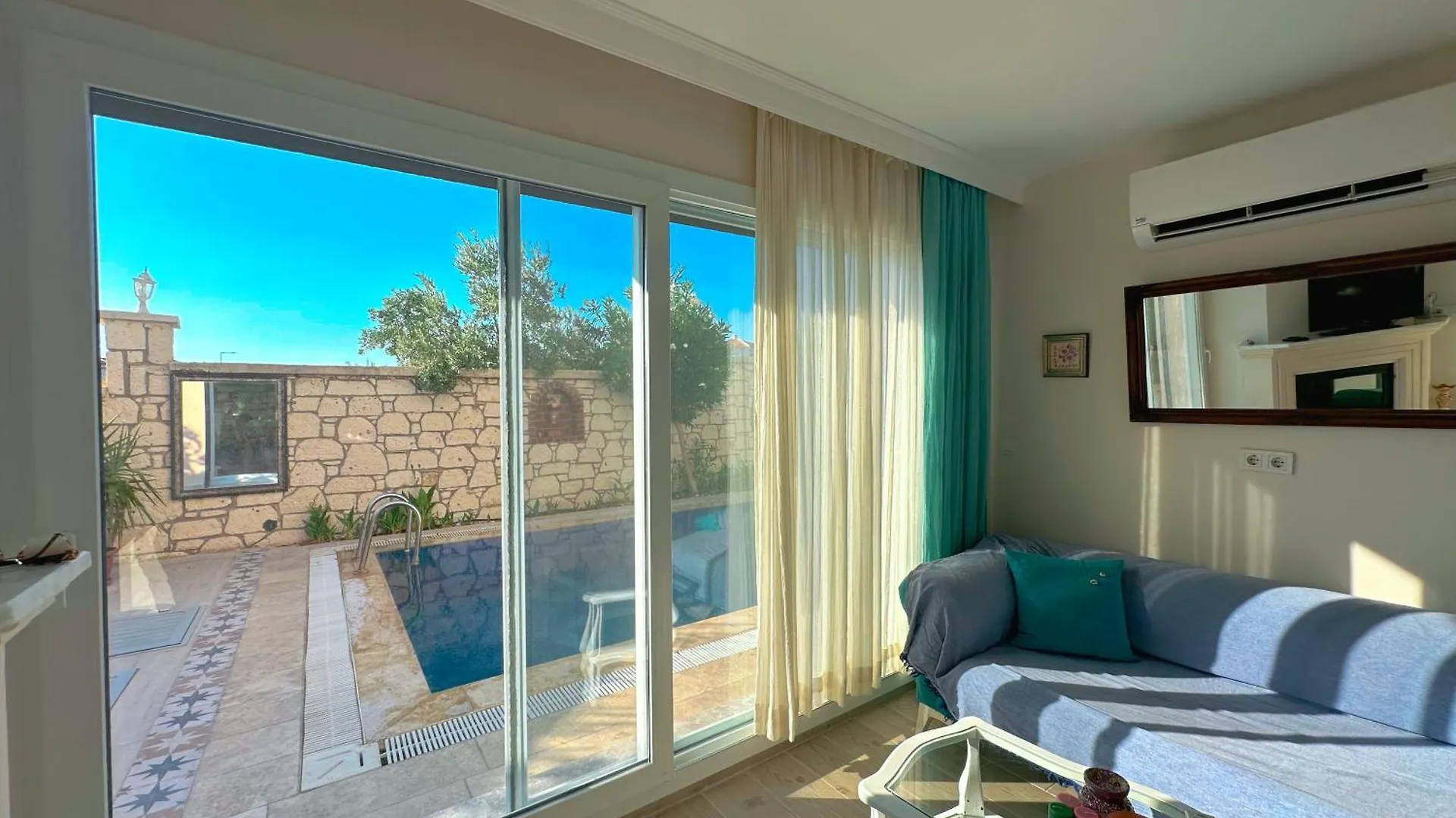 Evalacati - Villa Harnup- Tamamen Muestakil Villa 0*, Alacati Turkey