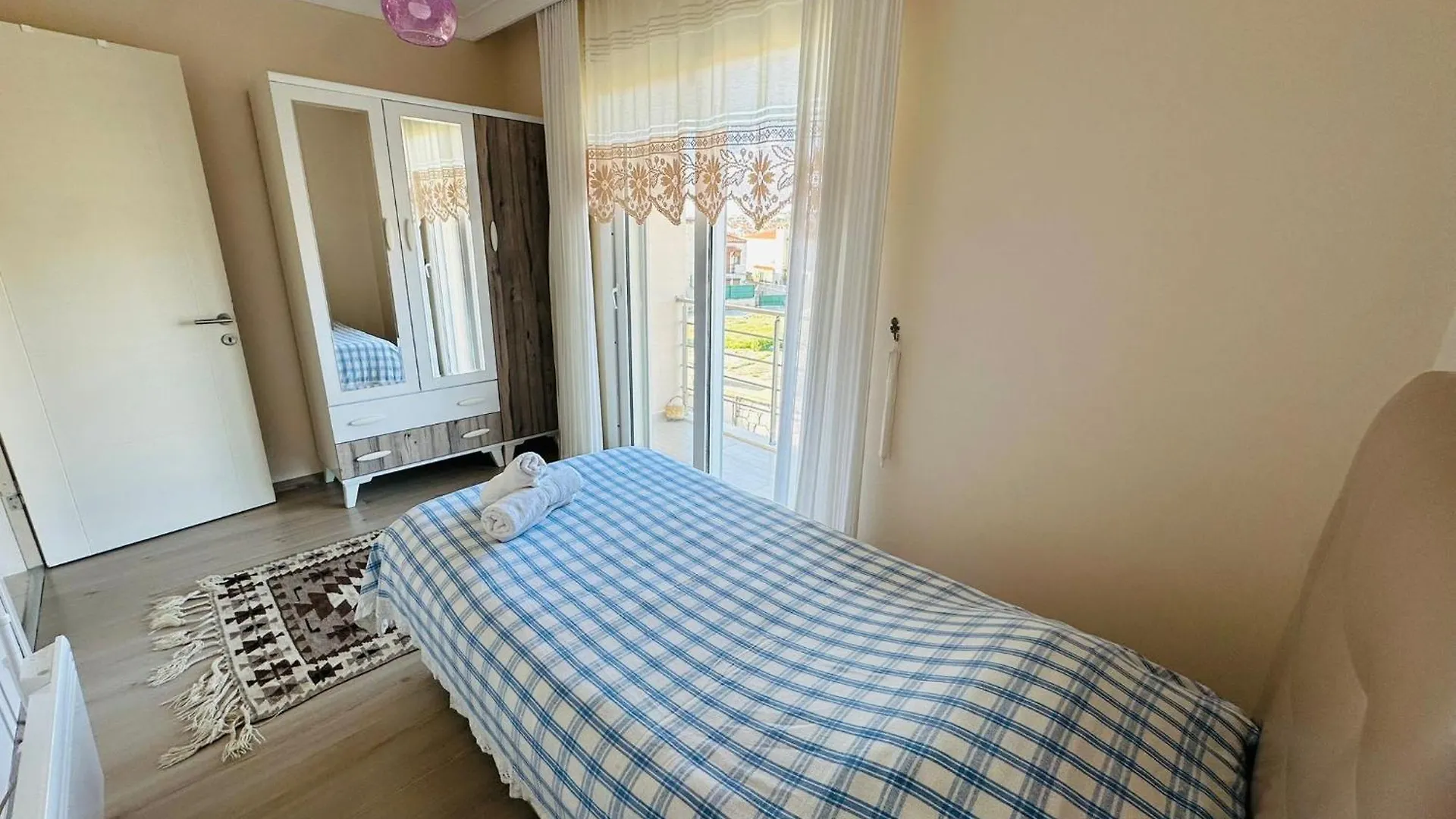 Evalacati - Villa Harnup- Tamamen Muestakil Villa 0*, Alacati Turkey